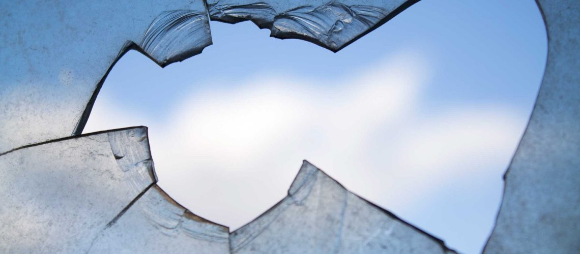 glass repair company michigan